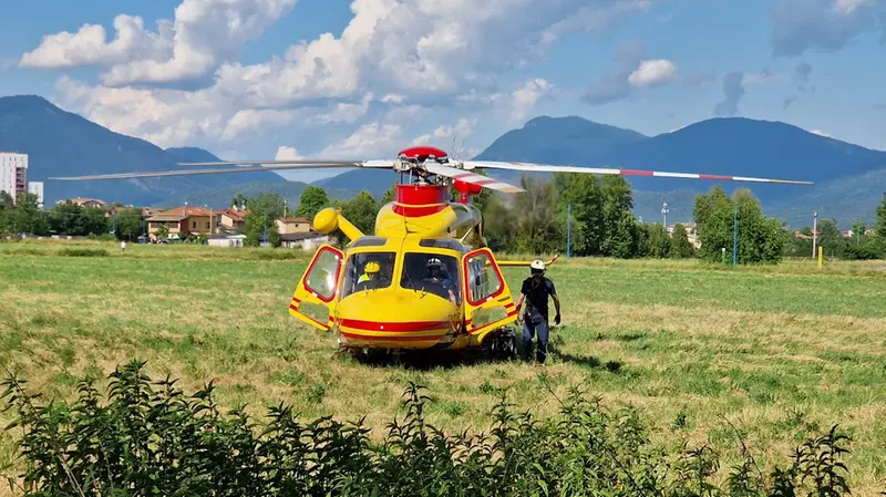 L'elisoccorso di Brescia durante una missione