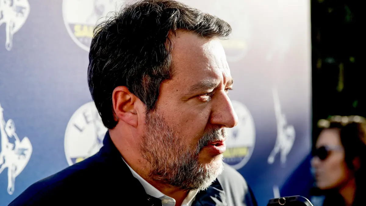 Lega: Salvini si dimette da segretario, passo necessario per ricandidarsi