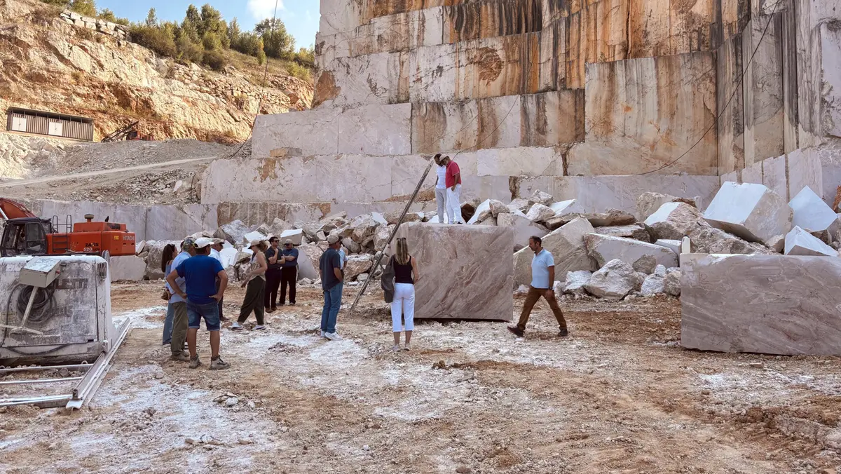 La visita della delegazione americana alle cave di Sabbio Chiese