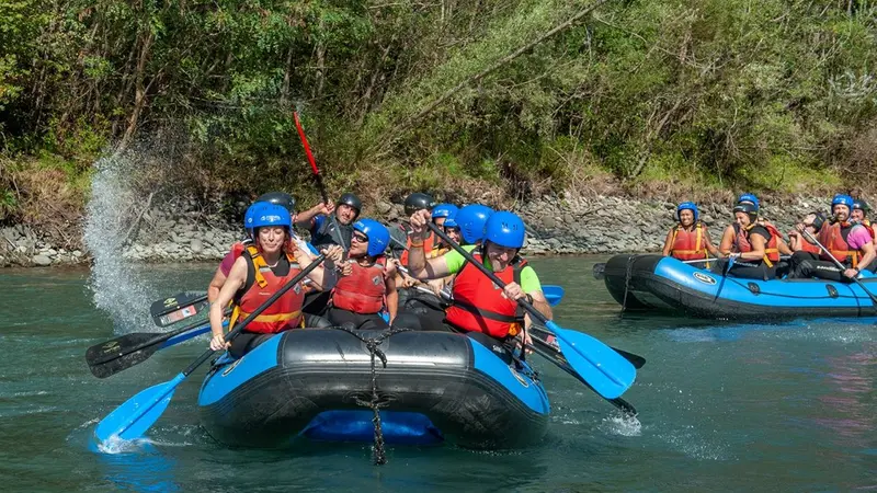 Pagaiando sul fiume - Foto Germano Titoldini