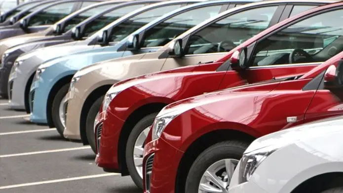 Continuano ad aumentare le auto in circolazione nel Bresciano