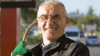 Giuseppe Tomasini nella sua area di servizio, gestita per anni sulla strada per l'aeroporto di Elmas © www.giornaledibrescia.it