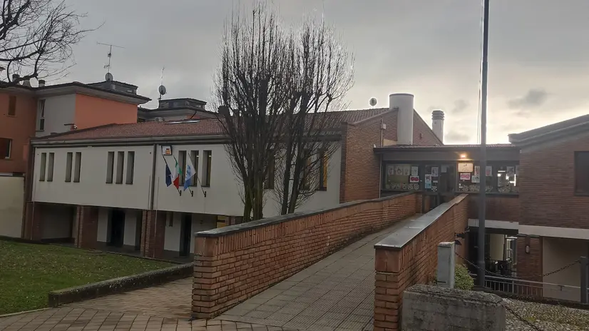In Comune, il trasferimento per garantire la sicurezza agli studenti
