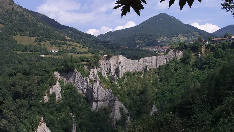 La Riserva delle Piramidi di Zone