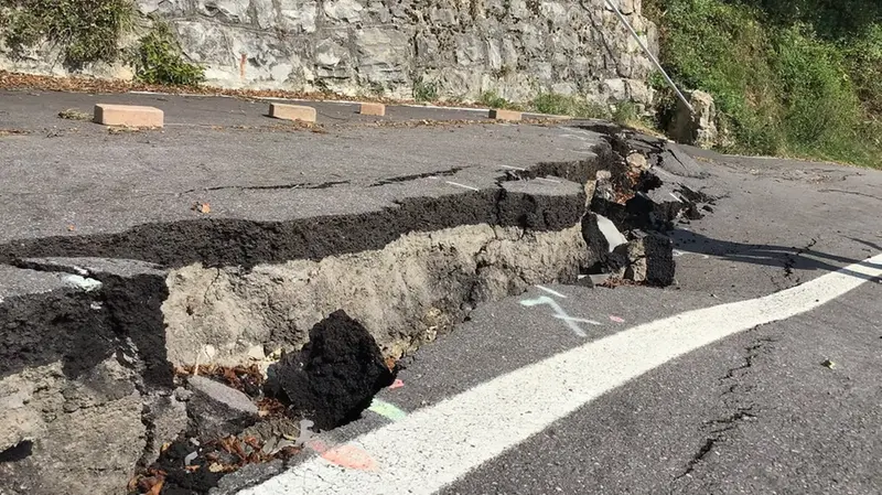 I dissesti a Tavernola - Foto Arpa