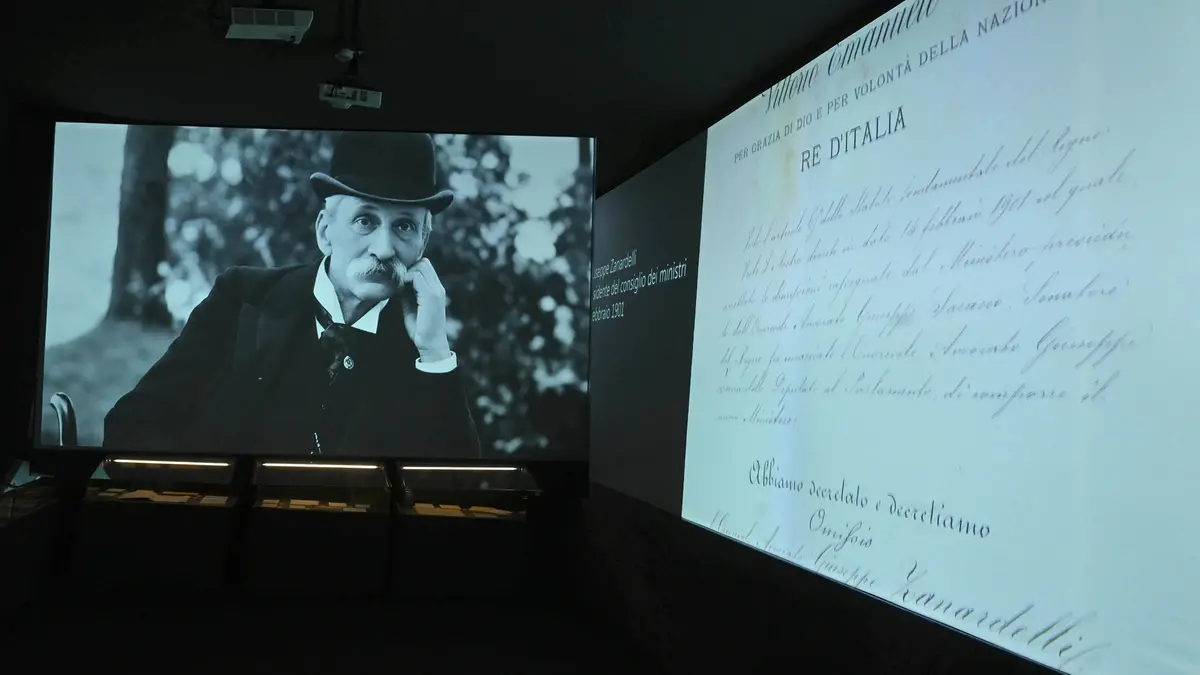 La mostra immersiva su Zanardelli - © www.giornaledibrescia.it