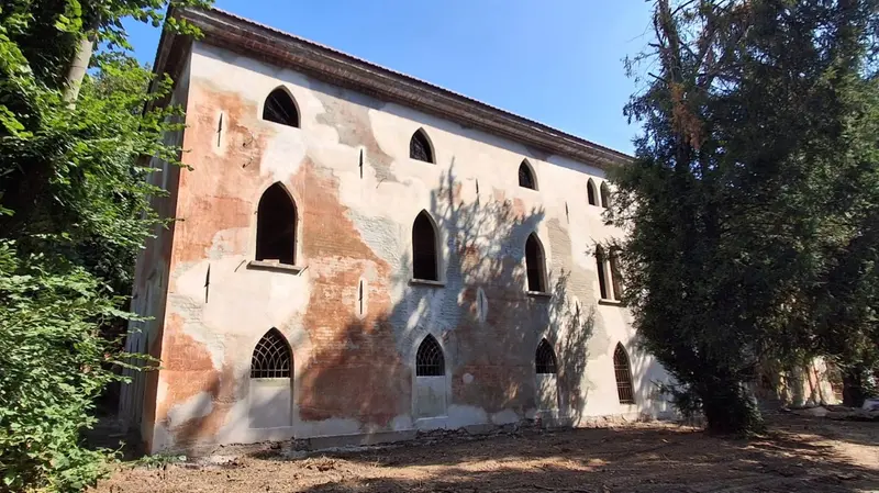 Le antiche scuderie del Castello
