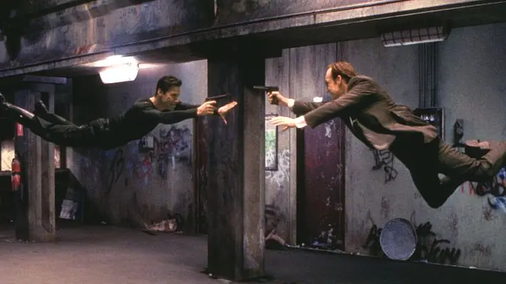 Una delle scene iconiche di Matrix