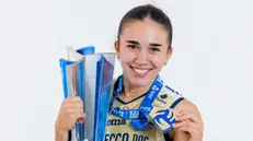Elena Arici con la Supercoppa