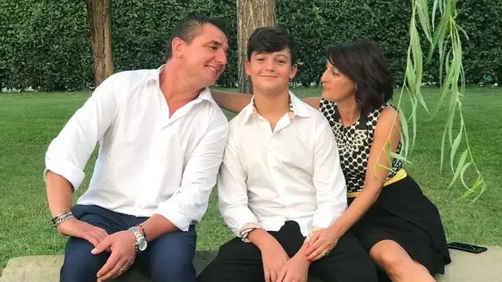 Lorenzo Chiarini con mamma e papà