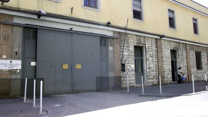 Canton Mombello, l’ingresso dell’istituto penitenziario in città