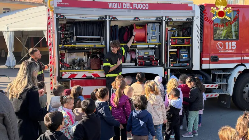 I bambini imparano i segreti del mestiere