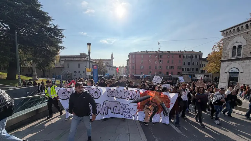 Il ritorno del corteo in San Faustino