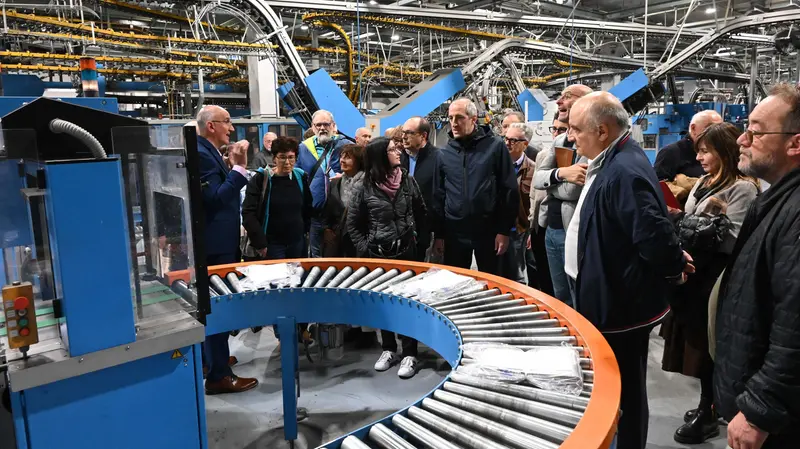 La visita degli abbonati GdB al Centro stampa quotidiani di Erbusco